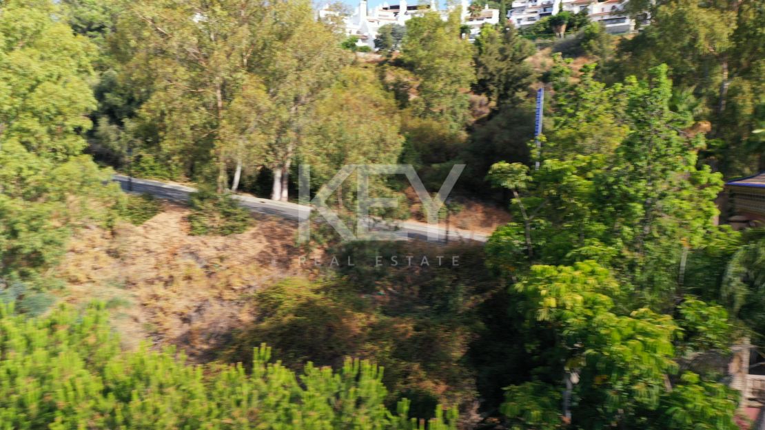 Brand new frontline golf Villa with panoramic views in La Quinta Golf, Benahavís