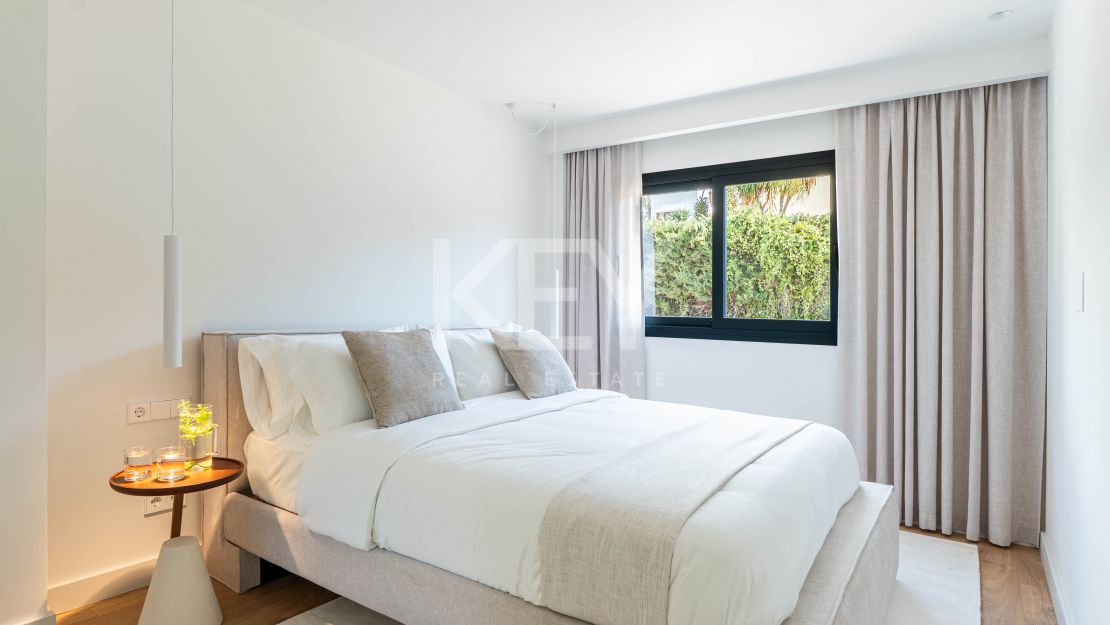 Villa mediterránea moderna con vistas al mar en Nueva Andalucía, Marbella