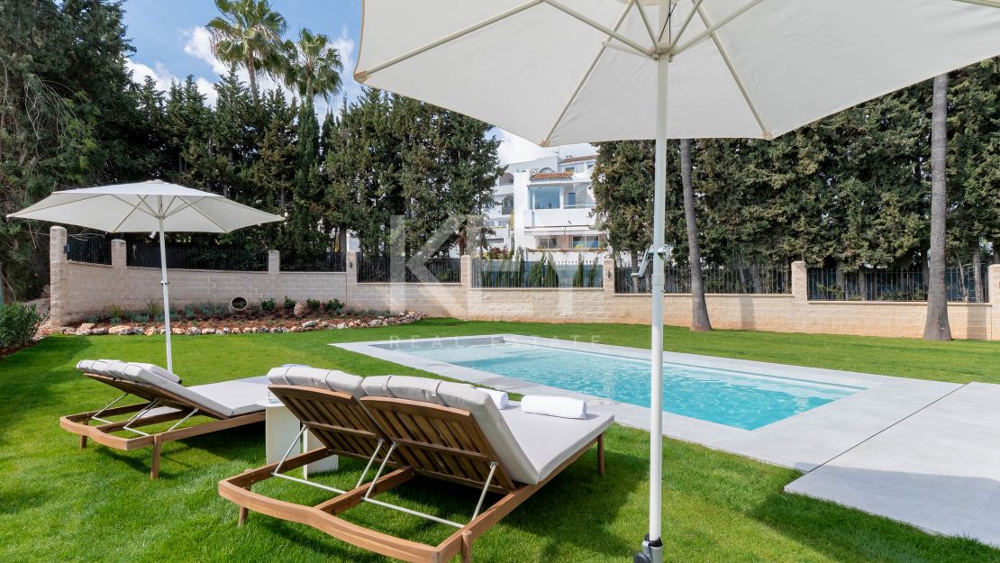 Villa mediterránea moderna con vistas al mar en Nueva Andalucía, Marbella