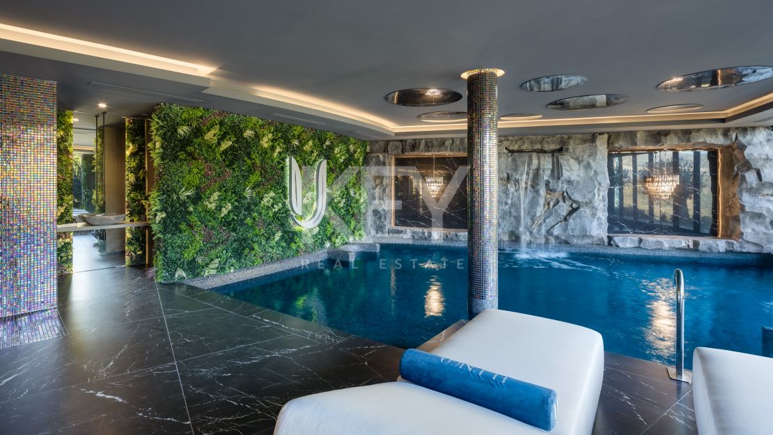 Iconic ultra-luxury Villa with panoramic sea views in La Zagaleta, Benahavís