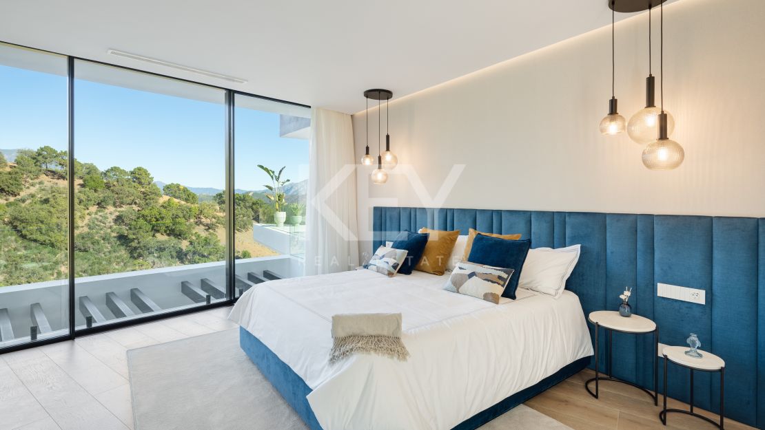 Iconic ultra-luxury Villa with panoramic sea views in La Zagaleta, Benahavís