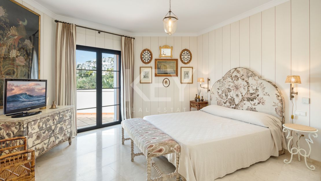 Charming Mediterranean-style Villa in La Quinta, Benahavís