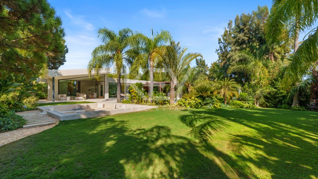 Newly renovated luxury Villa in Hacienda Las Chapas, Marbella East
