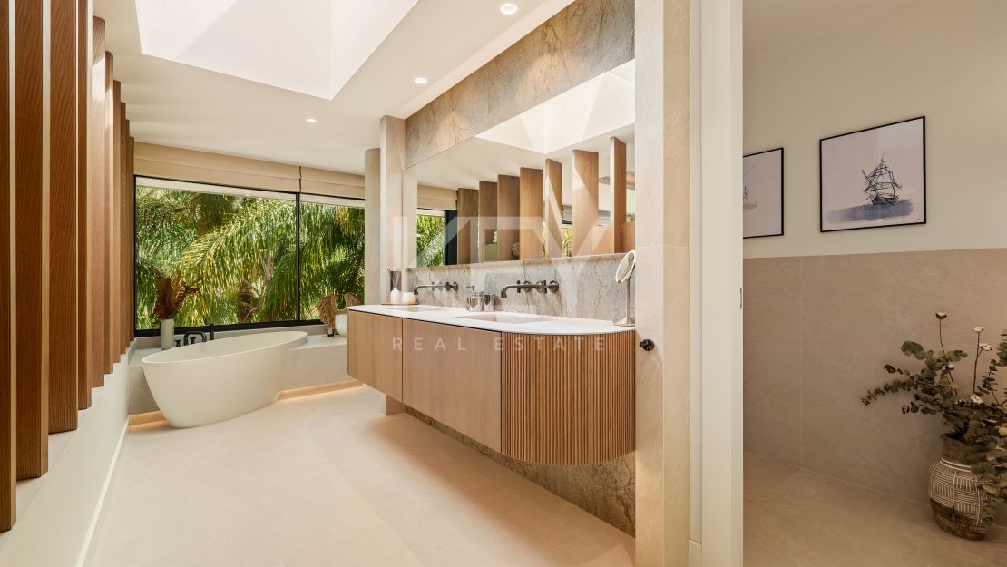 Newly renovated luxury Villa in Hacienda Las Chapas, Marbella East