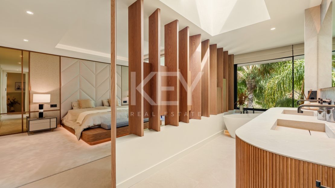 Newly renovated luxury Villa in Hacienda Las Chapas, Marbella East