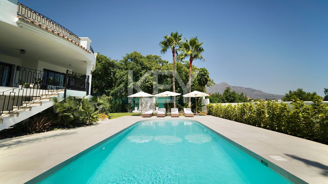 Modern villa with panoramic views in La Quinta, Benahavís