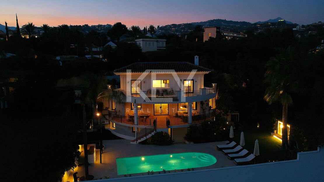 Modern villa with panoramic views in La Quinta, Benahavís