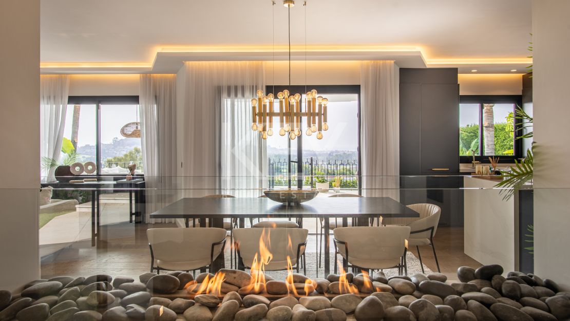 Modern villa with panoramic views in La Quinta, Benahavís