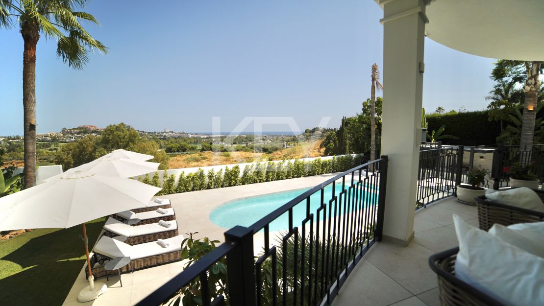 Modern villa with panoramic views in La Quinta, Benahavís