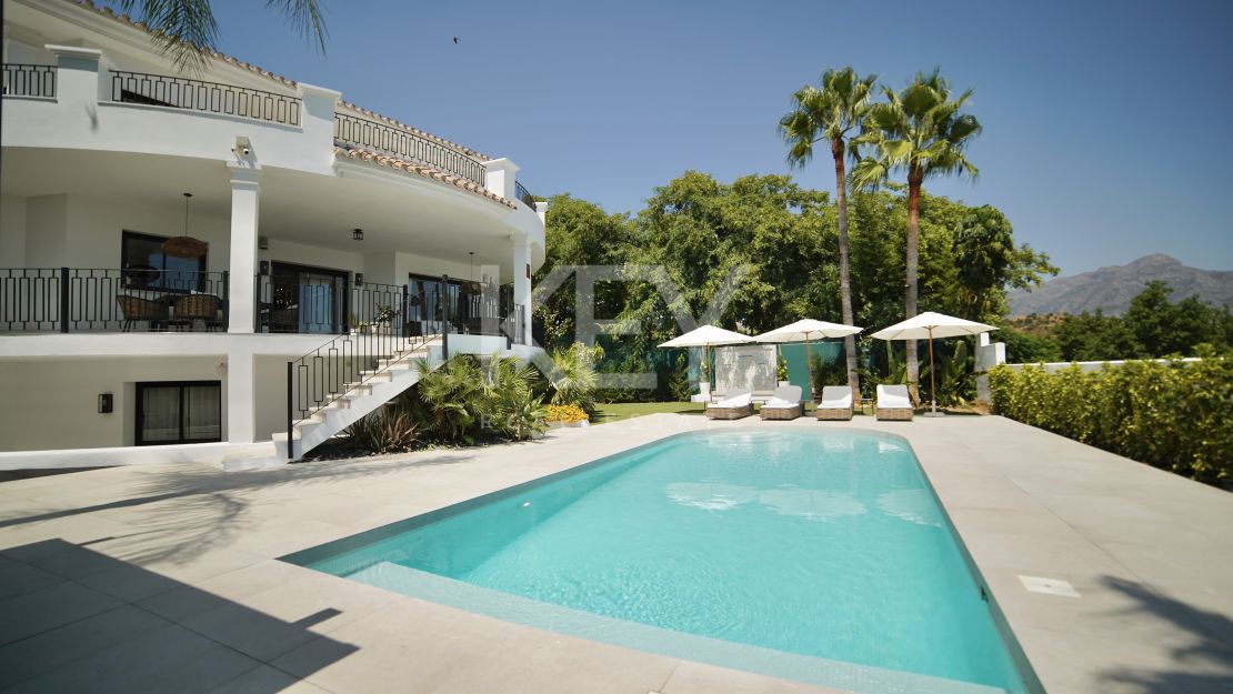 Modern villa with panoramic views in La Quinta, Benahavís