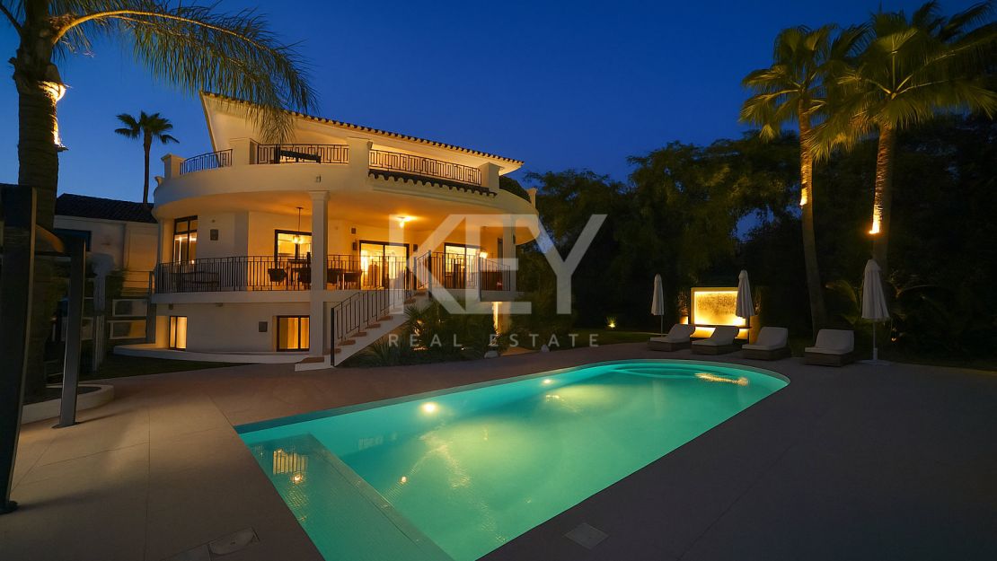 Modern villa with panoramic views in La Quinta, Benahavís