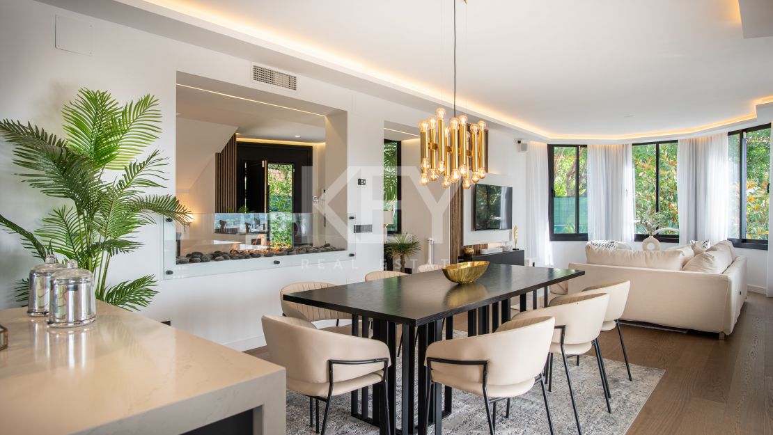 Modern villa with panoramic views in La Quinta, Benahavís