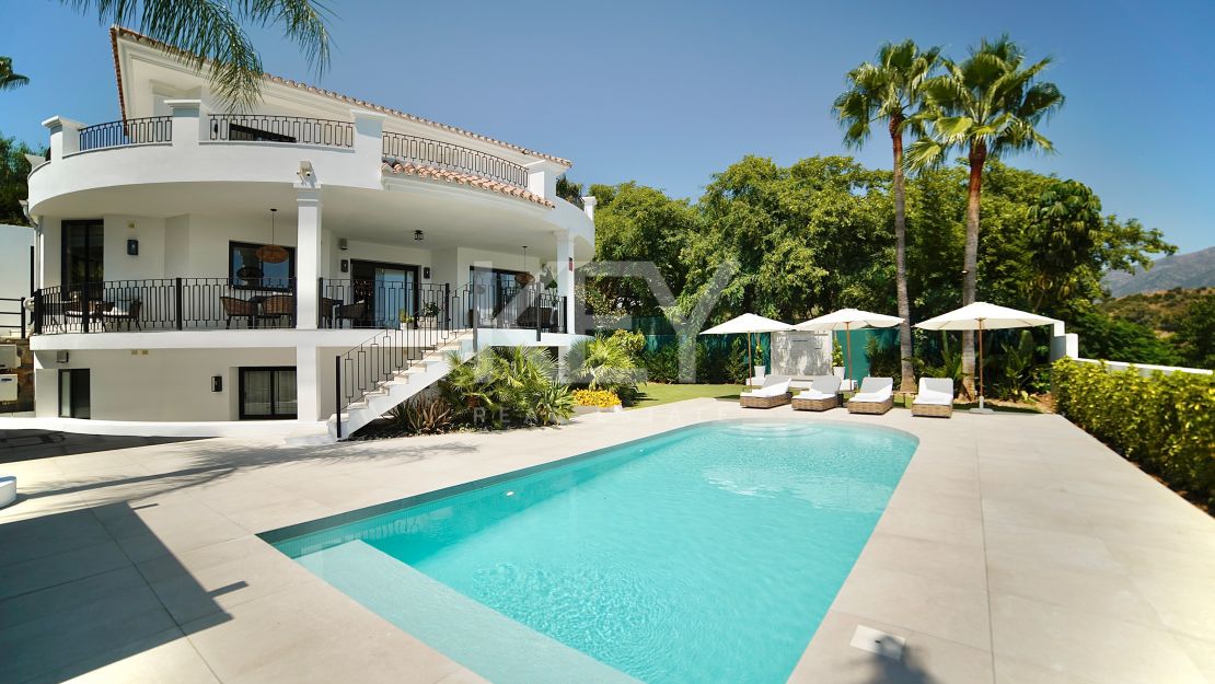 Modern villa with panoramic views in La Quinta, Benahavís