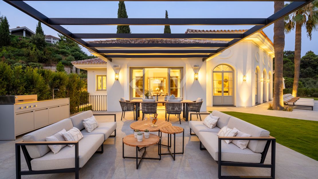 Contemporary villa with panoramic views in La Zagaleta