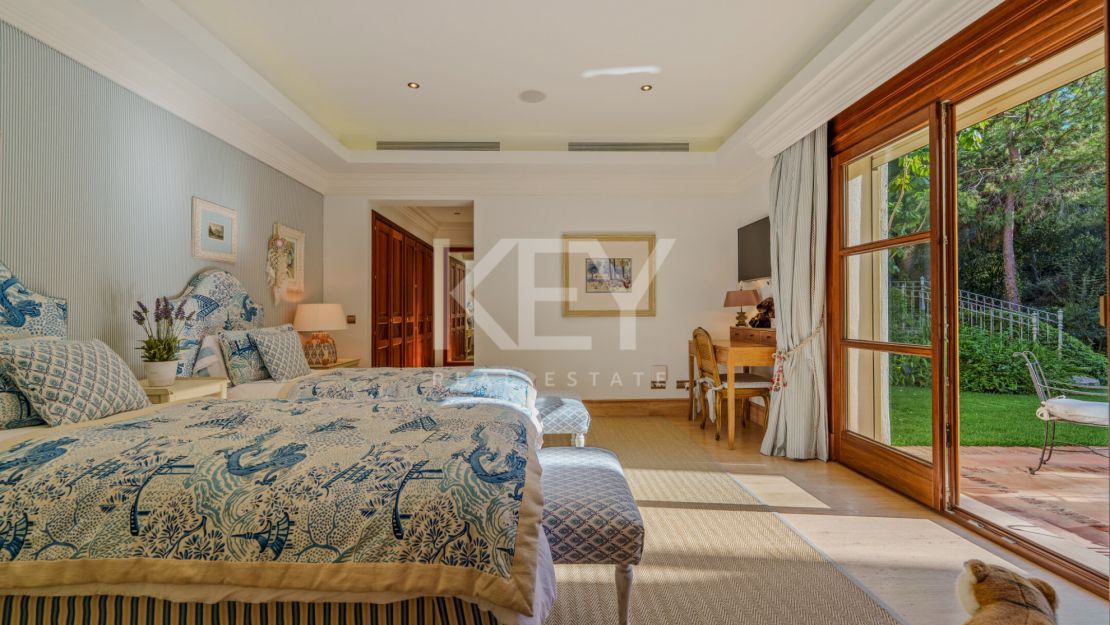 Elegant Andalusian Villa in Las Lomas del Marbella Club