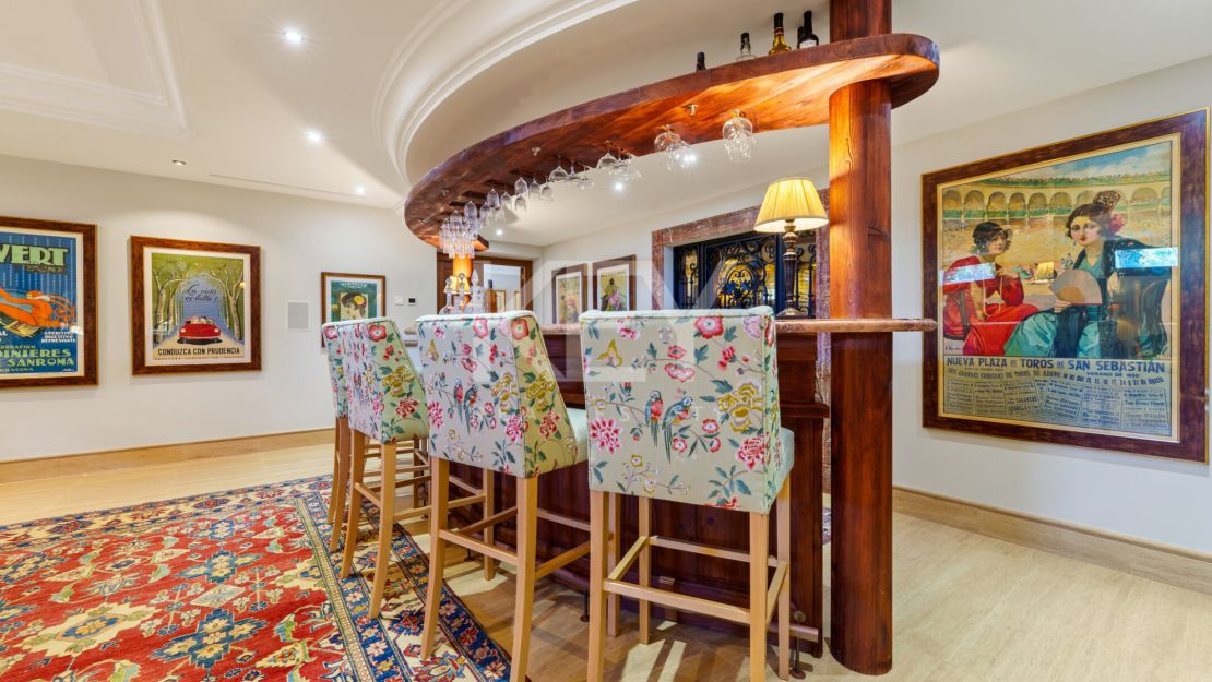 Elegant Andalusian Villa in Las Lomas del Marbella Club