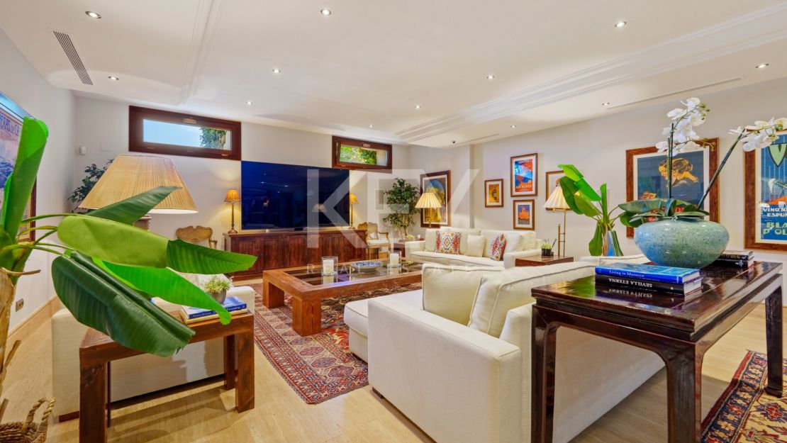 Elegant Andalusian Villa in Las Lomas del Marbella Club