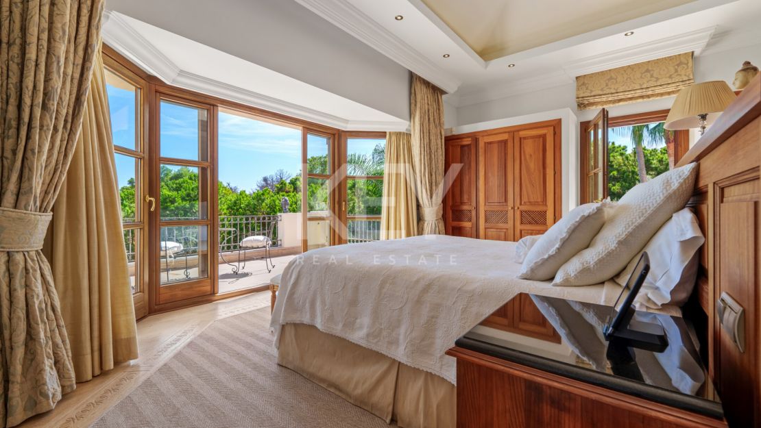 Elegant Andalusian Villa in Las Lomas del Marbella Club