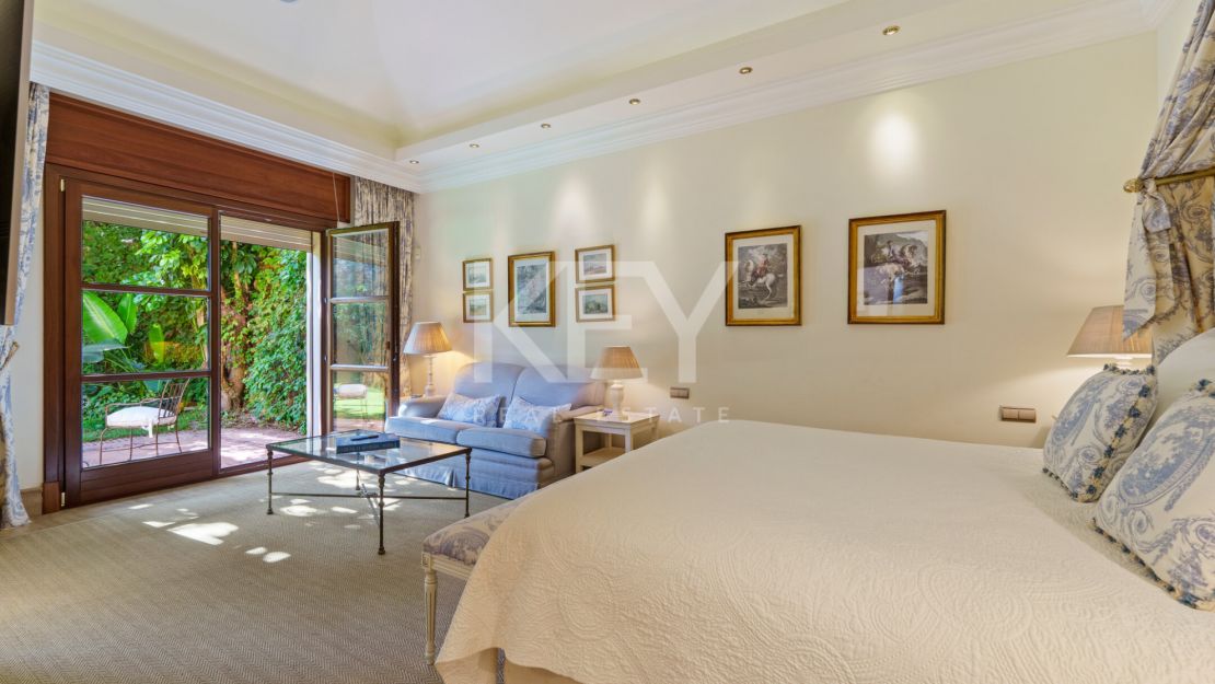 Elegant Andalusian Villa in Las Lomas del Marbella Club
