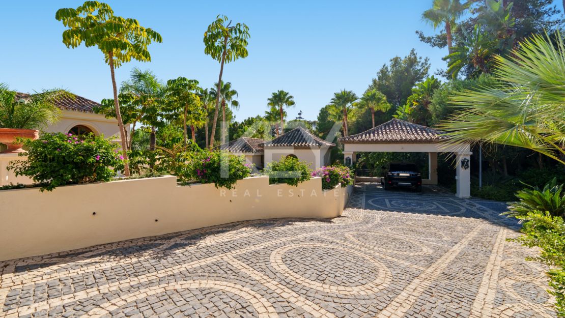 Elegant Andalusian Villa in Las Lomas del Marbella Club