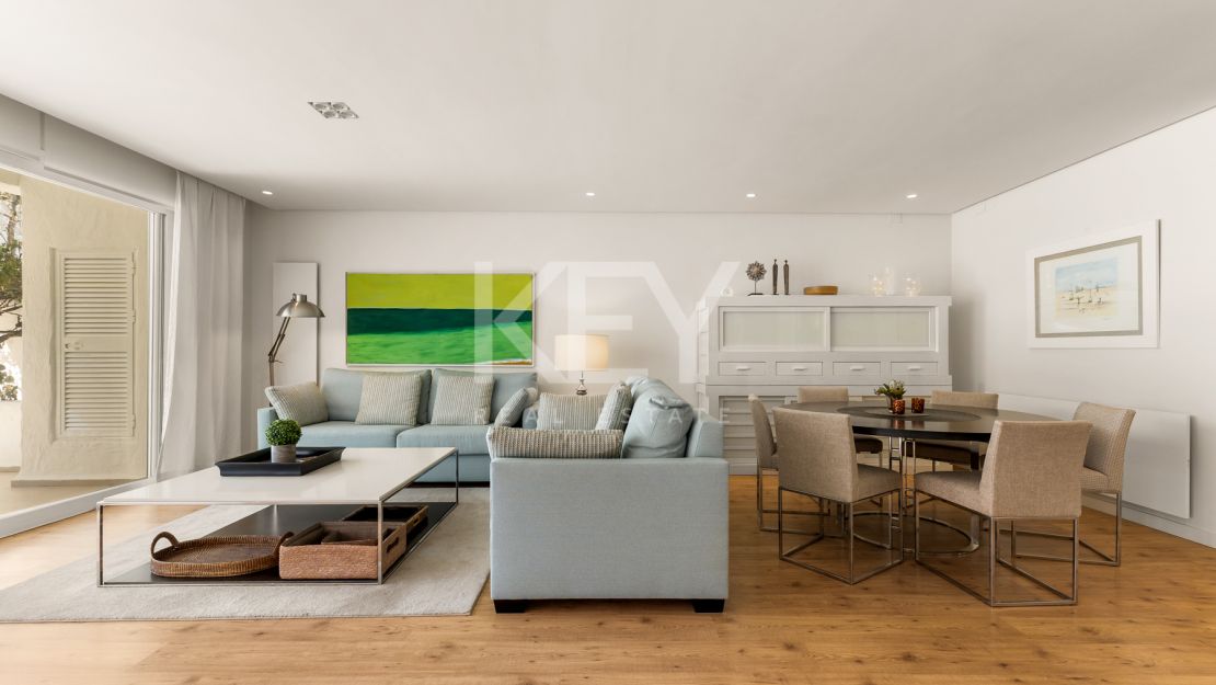 Elegante apartamento de 2 dormitorios con vistas al mar en Alhambra del Mar – Milla de Oro, Marbella