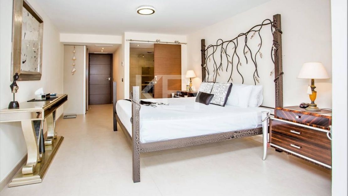 Villa Ashby: Moderna Villa de Alquiler y Venta Vacacional en San Pedro