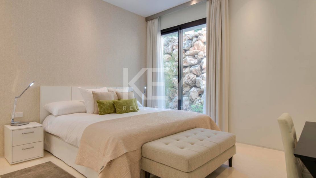 Villa Delight: A Luxurious Retreat in Benahavis - Short-Term Rental
