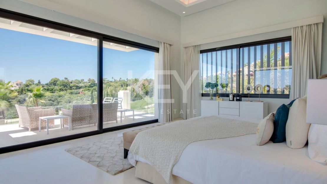 Villa Delight: A Luxurious Retreat in Benahavis - Short-Term Rental