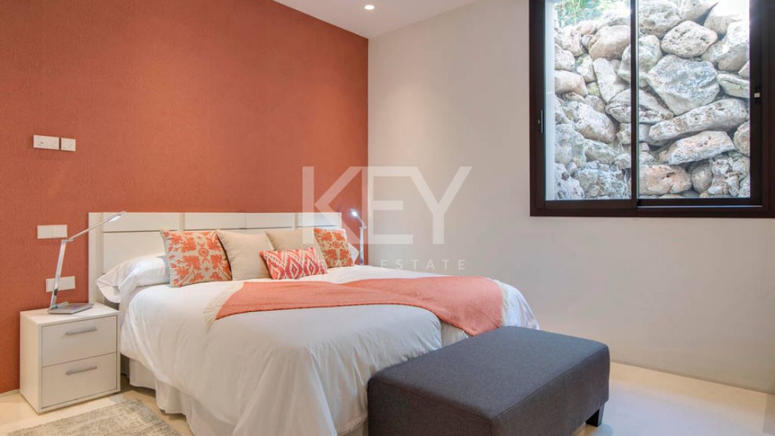 Villa Delight: A Luxurious Retreat in Benahavis - Short-Term Rental