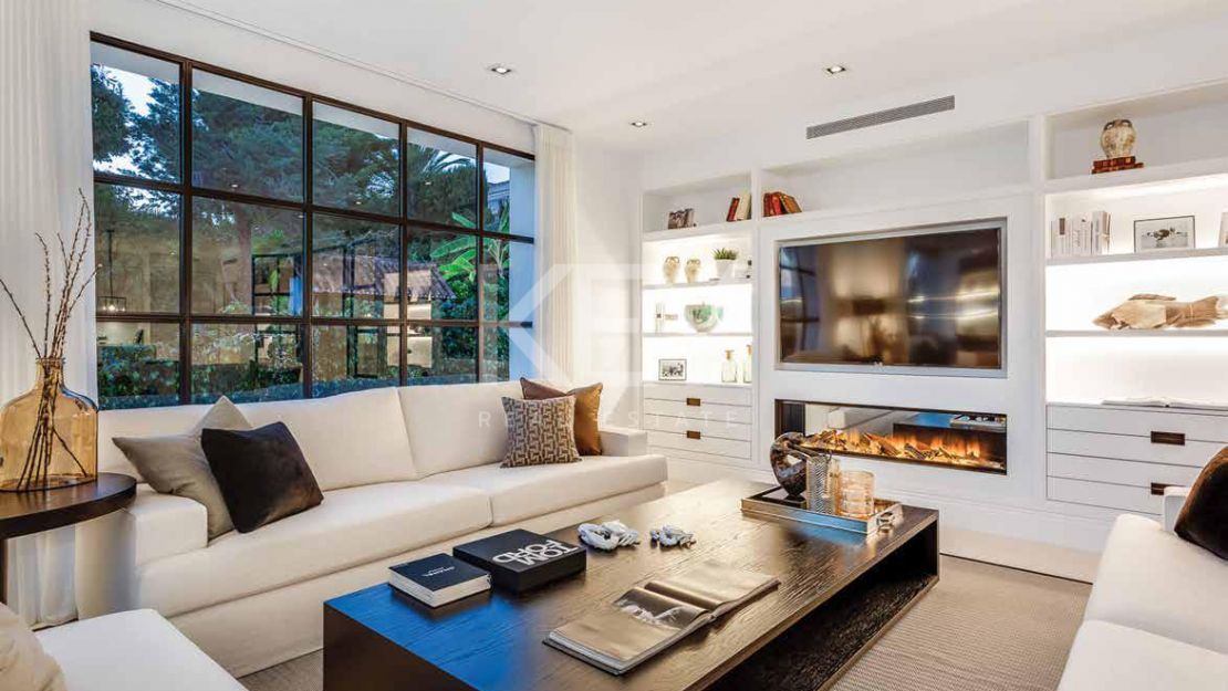 Villa de lujo con vistas al mar situado en Sierra Blanca, Marbella
