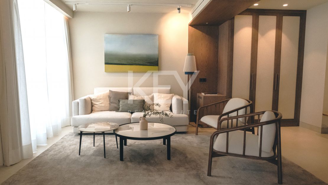 Nueva villa de estilo moderno en alquiler a corto plazo en Puerto Banús, Marbella