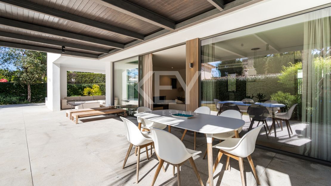 New modern villa in Golden Mile, Marbella, for long term