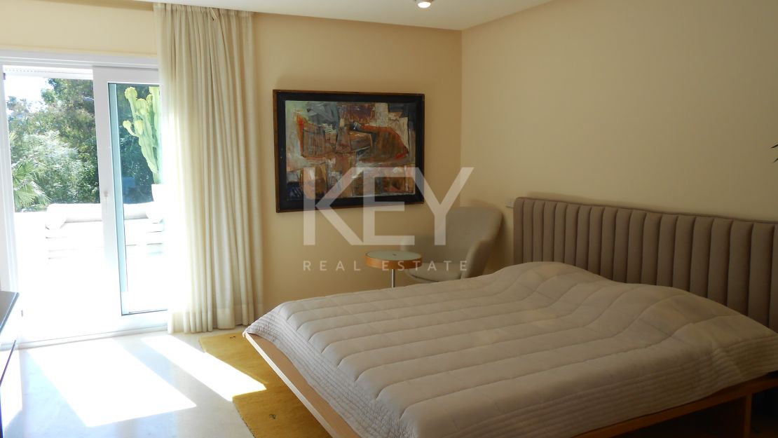 Villa Chantal: a Modern Frontline Golf Villa in La Cerquilla, Nueva Andalucia