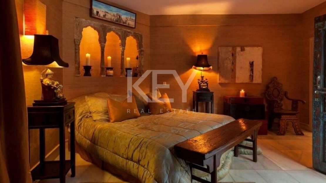 Villa Morocco: Spectacular Front-Line Beach Villa in Los Monteros, Marbella
