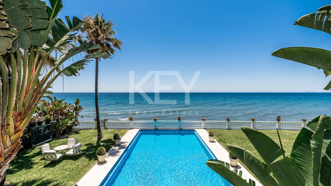 Villa Fiorella: Beachfront Villa for sale and rent in Guadalmina Baja, San Pedro