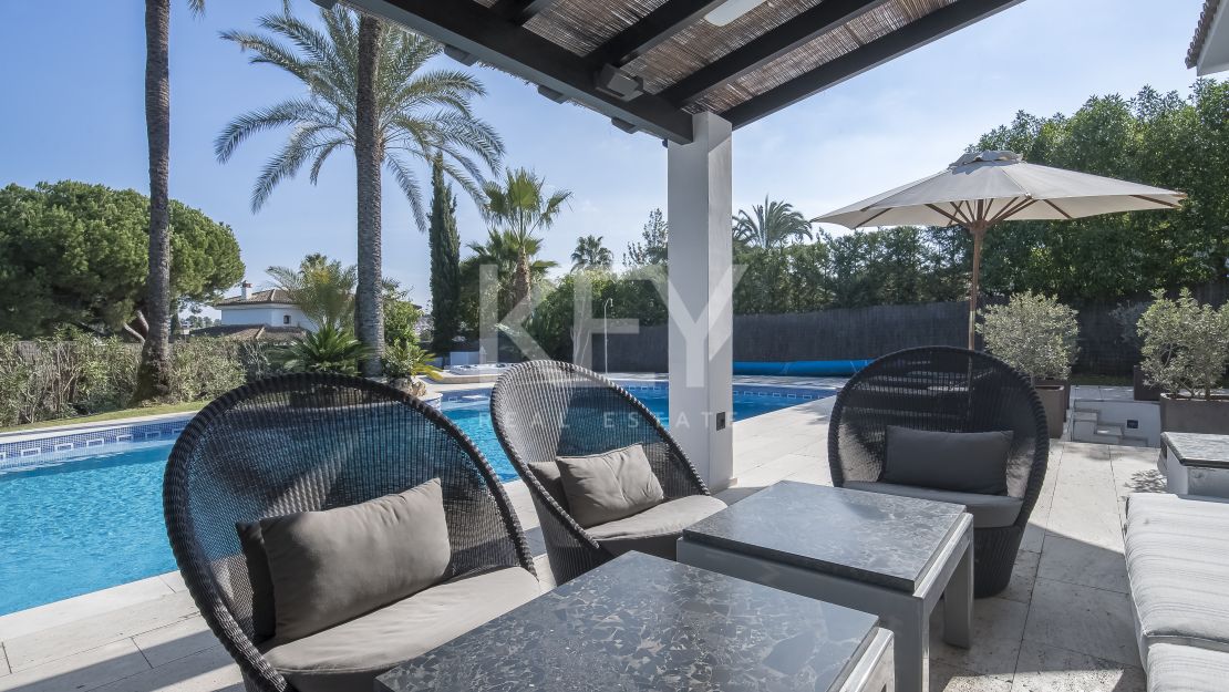 Villa Eternal: Luxurious Villa for Sale and Short-Term Rent in Los Naranjos Golf, Nueva Andalucía