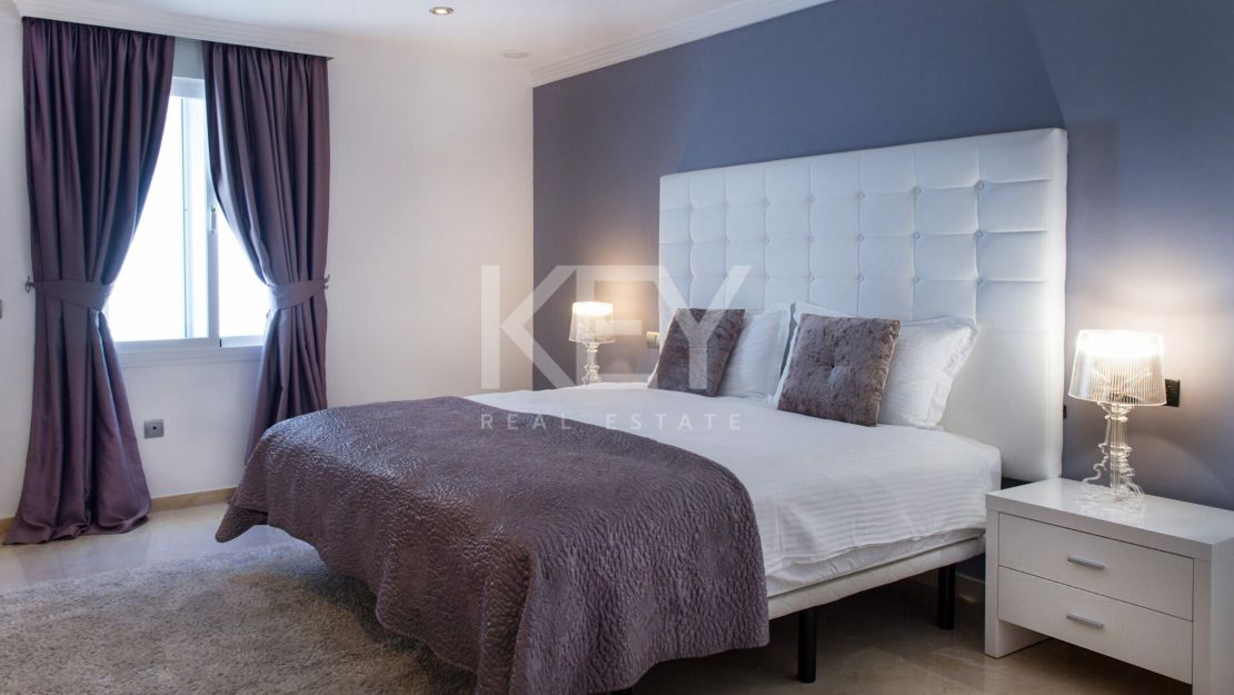 Villa Serena: luxury sea view vlla for short-term rent in Marbella East