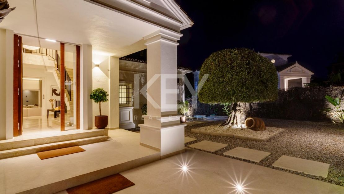 Villa Ibiza: Stunning villa in Nueva Andalucia, Marbella