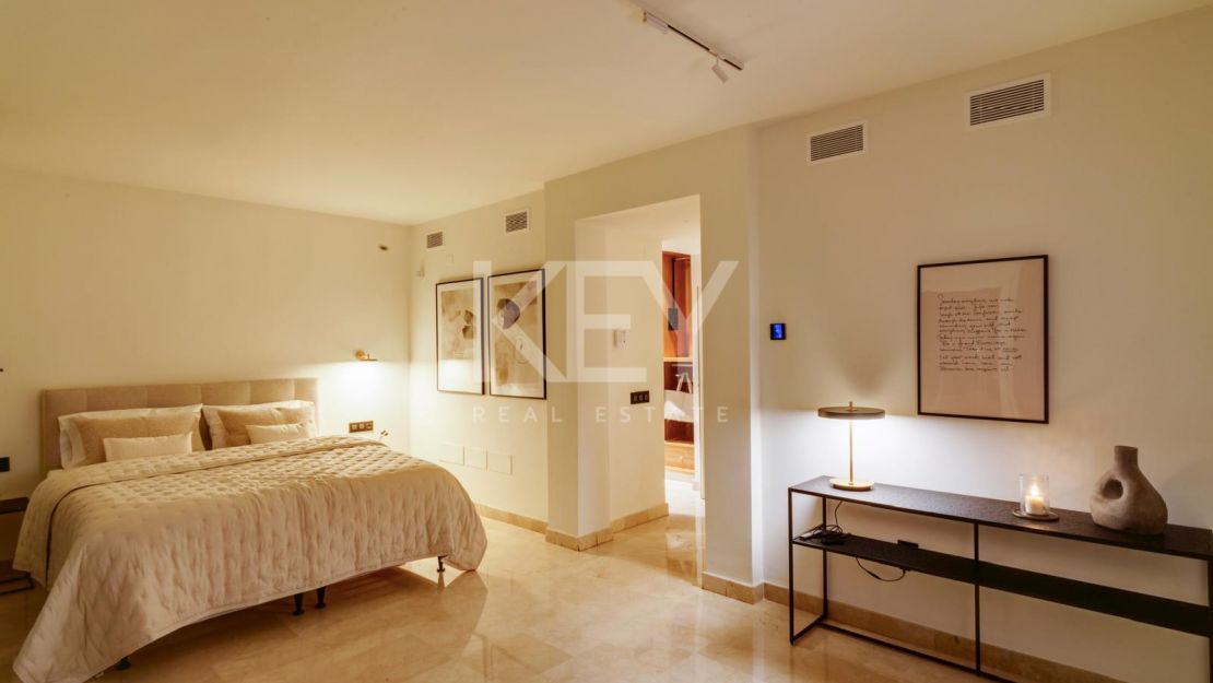 Villa Ibiza: Stunning villa in Nueva Andalucia, Marbella