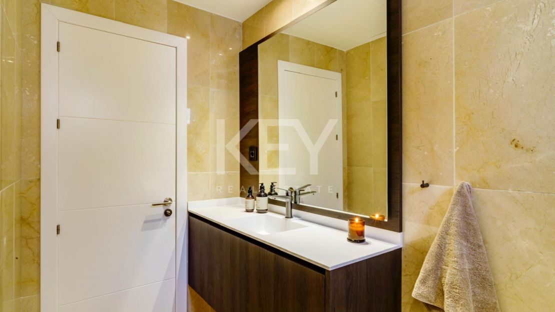 Villa Ibiza: Stunning villa in Nueva Andalucia, Marbella