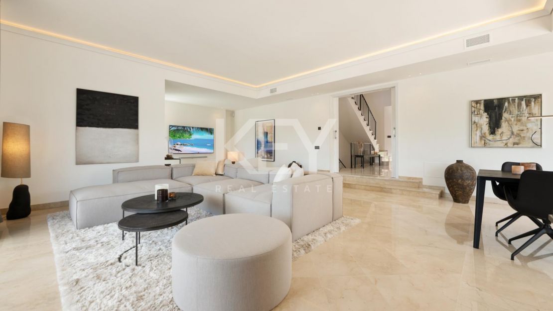 Villa Ibiza: Stunning villa in Nueva Andalucia, Marbella