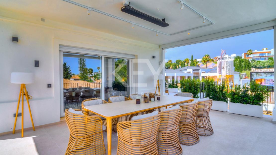 Villa Ibiza: Stunning villa in Nueva Andalucia, Marbella