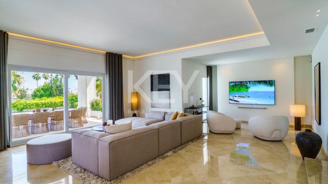 Villa Ibiza: Stunning villa in Nueva Andalucia, Marbella