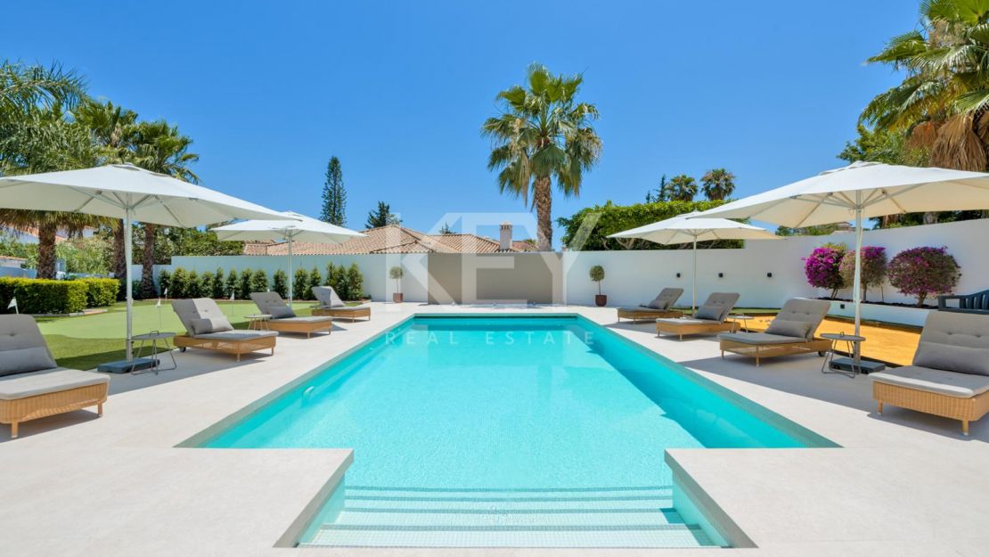 Villa Ibiza: Stunning villa in Nueva Andalucia, Marbella