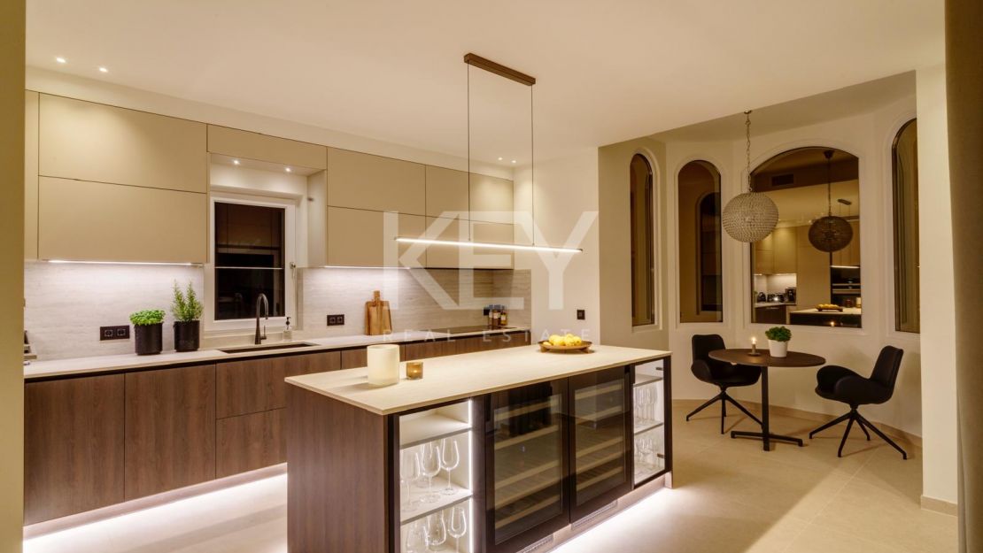 Villa Ibiza: Stunning villa in Nueva Andalucia, Marbella