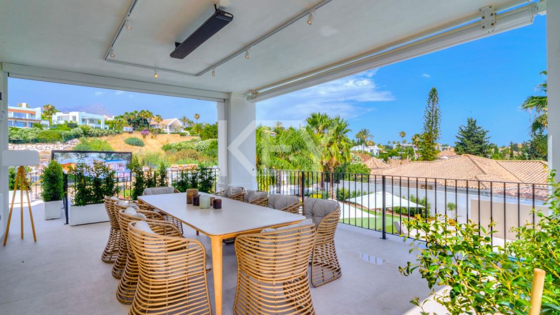 Villa Ibiza: Stunning villa in Nueva Andalucia, Marbella