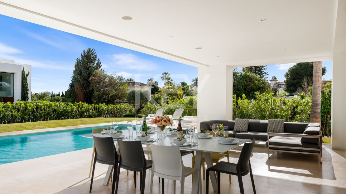 Villa Aurora exclusiva villa moderna minimalista en alquiler en El Paraíso, Estepona