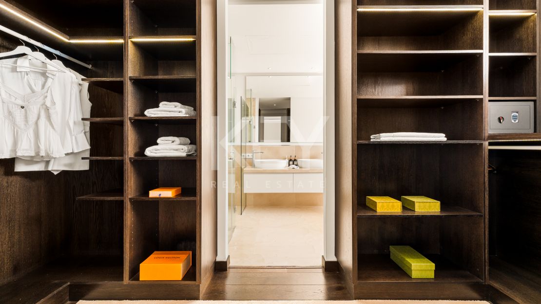 Villa Aurora exclusiva villa moderna minimalista en alquiler en El Paraíso, Estepona