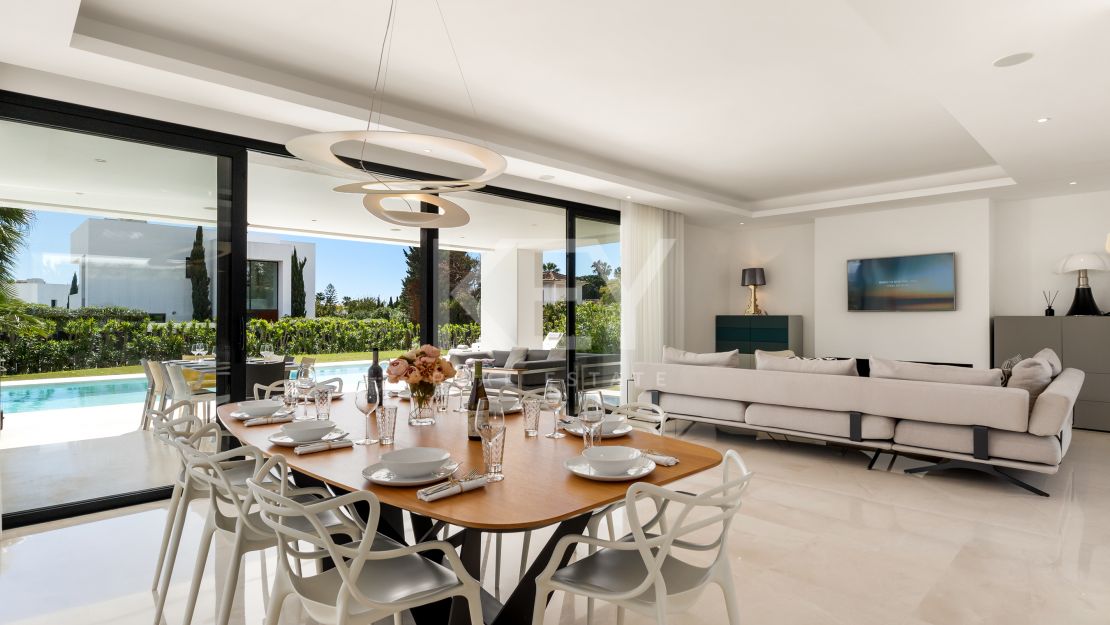 Villa Aurora exclusiva villa moderna minimalista en alquiler en El Paraíso, Estepona