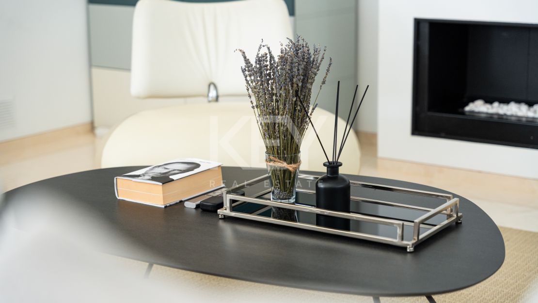 Villa Aurora exclusiva villa moderna minimalista en alquiler en El Paraíso, Estepona